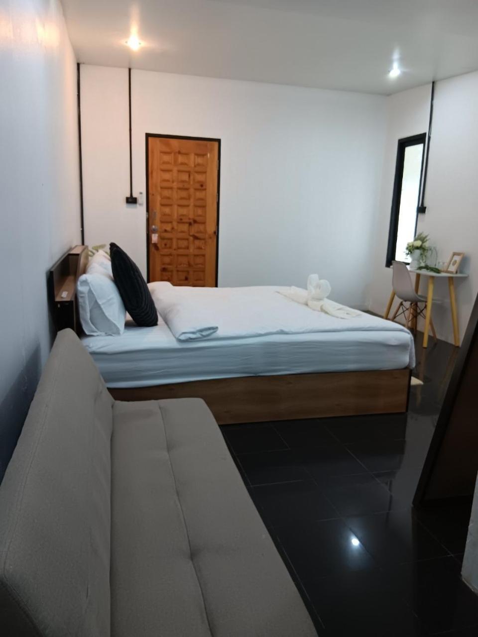 Nimman 9 Hotel Chiang Mai Ngoại thất bức ảnh